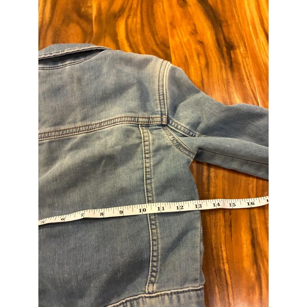 Gap‎ Denim Kids Medium Wash Blue Jean Trucker Jacket Size S Regular